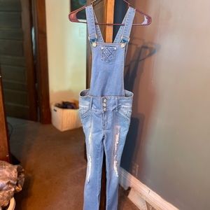 Cute overalls